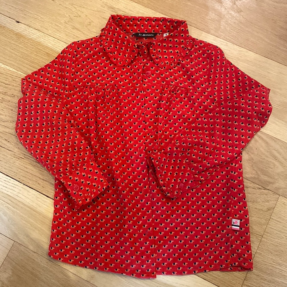 Amazing & hard to find elephant pattern Peter Pan collar blouse by La Miniatura!